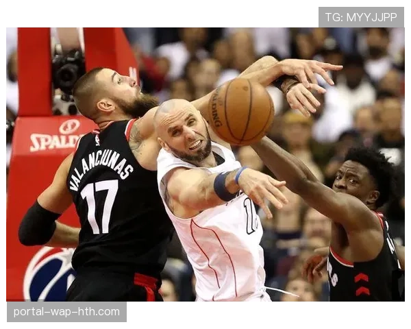 季后赛首轮G3出现计时器故障,比赛中断长达30分钟 季后赛首轮G3出现计时器故障,比赛中断长达30分钟